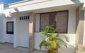 Lindo Apartamento Cerca Al Cc Alamedas